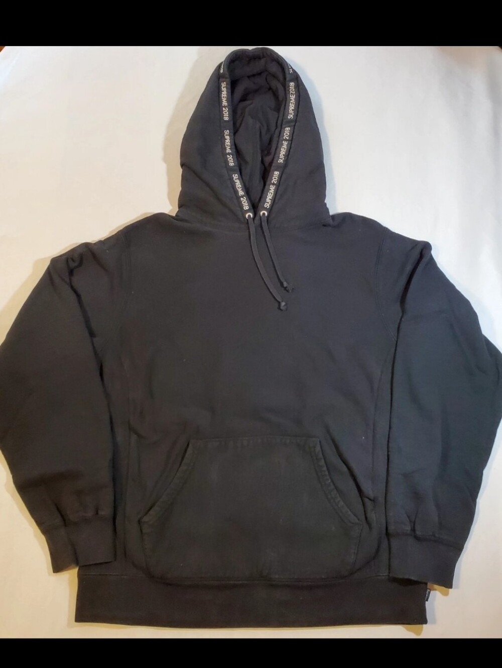 Supreme Channel Hooded Sweatshirt Black FW18 Hoodie Size Medium Made In Canada